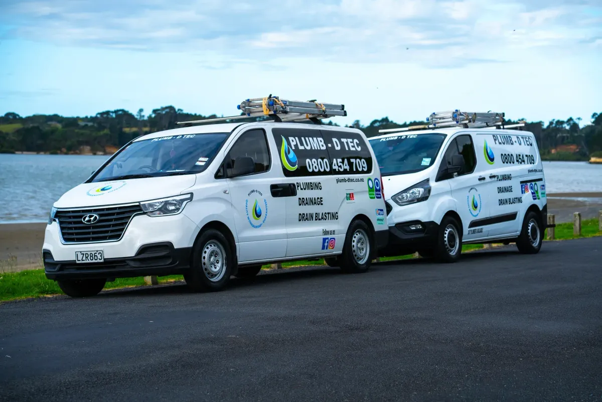 Plumb-D Tec fleet vans Auckland